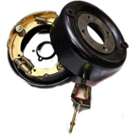 عملکرد ترمز دستی نیسان